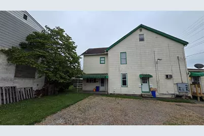 2038 Constitution Blvd, New Kensington, PA 15068 - Photo 4