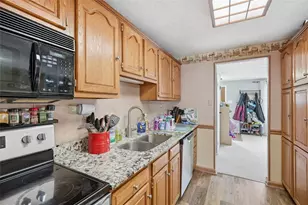 219 Maple Dr, Brighton Township, PA 15009 - Photo 6