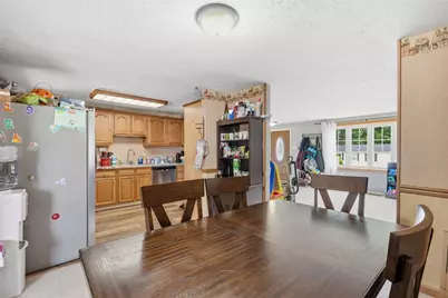 219 Maple Dr, Brighton Township, PA 15009 - Photo 8
