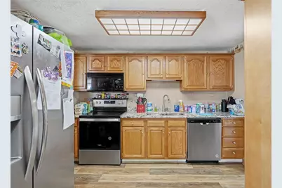 219 Maple Dr, Brighton Township, PA 15009 - Photo 4
