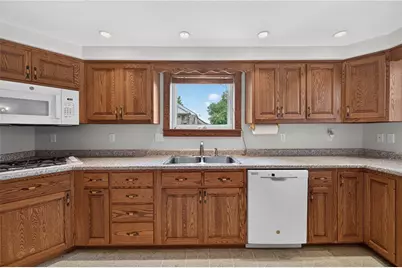 133 Lower Hayes Rd, Rayburn Township, PA 16201 - Photo 6