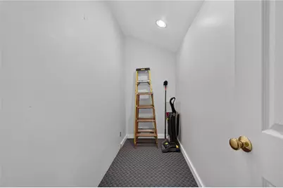 133 Lower Hayes Rd, Rayburn Township, PA 16201 - Photo 16