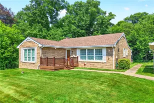 1820 Pierce St, Aliquippa, PA 15001 - Photo 2