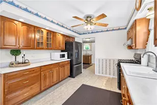 1820 Pierce St, Aliquippa, PA 15001 - Photo 12