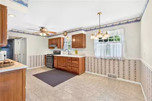 1820 Pierce St, Aliquippa, PA 15001 - Photo 8