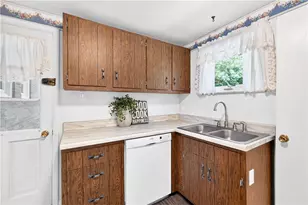1820 Pierce St, Aliquippa, PA 15001 - Photo 16