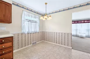 1820 Pierce St, Aliquippa, PA 15001 - Photo 10