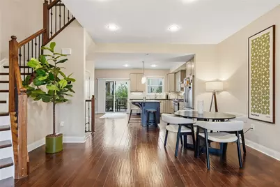 2652 Larkins Way, Pittsburgh, PA 15203 - Photo 20