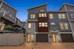 2652 Larkins Wy, Pittsburgh, PA 15203 - Photo 1