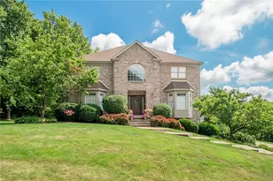 402 Honey Locust Dr, Cranberry Township, PA 16066 - Photo 1
