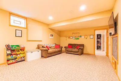 402 Honey Locust Dr, Cranberry Township, PA 16066 - Photo 26
