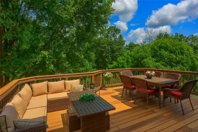 1871 Pioneer Dr, Pittsburgh, PA 15143 - Photo 20