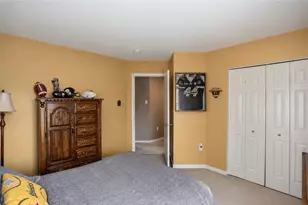 1871 Pioneer Dr, Pittsburgh, PA 15143 - Photo 26