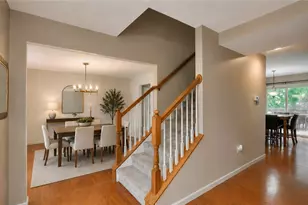 1871 Pioneer Dr, Pittsburgh, PA 15143 - Photo 4