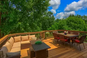 1871 Pioneer Dr, Pittsburgh, PA 15143 - Photo 20
