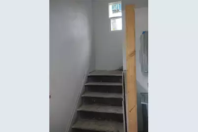 109 Phillips Pl, New Castle, PA 16101 - Photo 24
