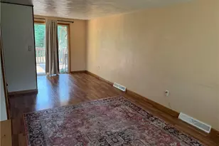 3407 Pinewood, West Homestead, PA 15120 - Photo 8
