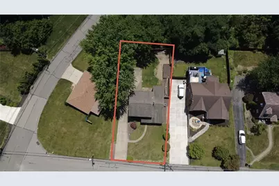 3407 Pinewood, West Homestead, PA 15120 - Photo 2