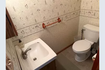 3407 Pinewood, West Homestead, PA 15120 - Photo 20