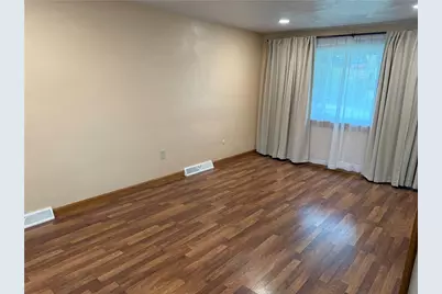 3407 Pinewood, West Homestead, PA 15120 - Photo 10