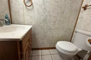 3407 Pinewood, West Homestead, PA 15120 - Photo 22