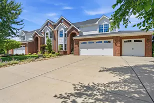 3264 Long Meadow Dr, Hampton, PA 15101 - Photo 1