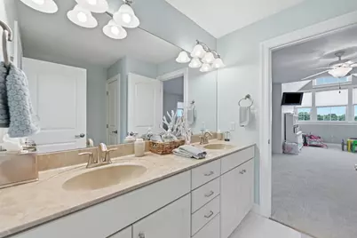 3264 Long Meadow Dr, Hampton, PA 15101 - Photo 24