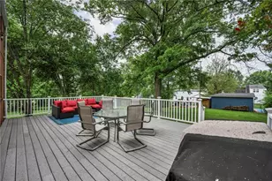 3225 Comanche Rd, Bethel Park, PA 15241 - Photo 40
