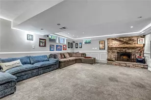 3225 Comanche Rd, Bethel Park, PA 15241 - Photo 24