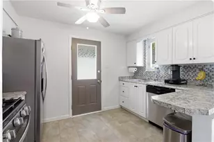 3330 Orchard Dr, Liberty Boro, PA 15133 - Photo 14