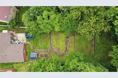 3330 Orchard Drive, Liberty Boro, PA 15133 - Photo 32