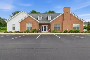 2192 Westview Cir, Lancaster Township, PA 16037 - Photo 36