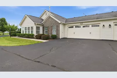 2192 Westview Cir, Lancaster Township, PA 16037 - Photo 30