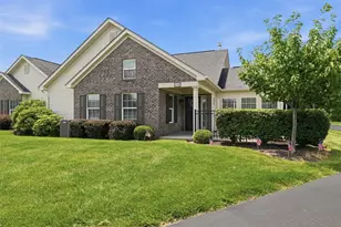 2192 Westview Cir, Lancaster Township, PA 16037 - Photo 2