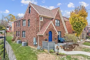 540 Lansdale Pl, Pittsburgh, PA 15228 - Photo 1