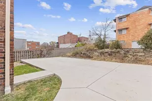 540 Lansdale Pl, Pittsburgh, PA 15228 - Photo 24