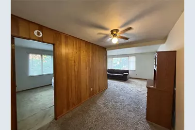 601 6th St, Pitcairn, PA 15140 - Photo 6