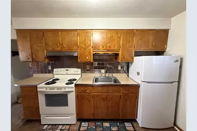601 6th St, Pitcairn, PA 15140 - Photo 8