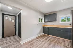 17 13th St, Jeannette, PA 15644 - Photo 10