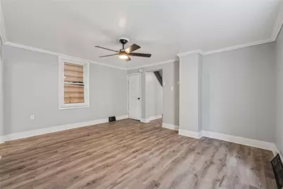 17 13th St, Jeannette, PA 15644 - Photo 6