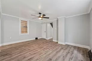 17 13th St, Jeannette, PA 15644 - Photo 6