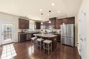 601 Pointe View Dr, Adams Township, PA 16046 - Photo 14
