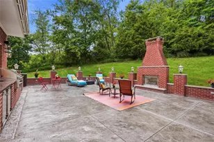 119 Laurel Oak Dr, Ohio Township, PA 15143 - Photo 18