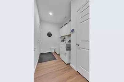 1706 Cherokee Drive, Chippewa Township, PA 15010 - Photo 26