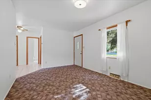 952 Seybertown Rd, Perry Township, PA 16041 - Photo 4