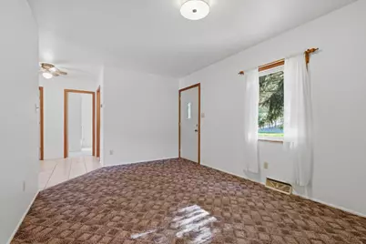 952 Seybertown Rd, Perry Township, PA 16041 - Photo 4