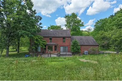 1125 Woodland Rd, Marshall, PA 15005 - Photo 2