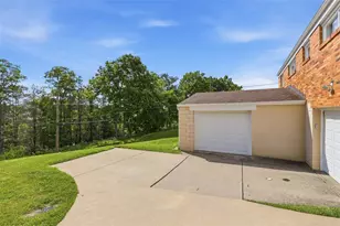 5229 Meadowcrest Rd, Pittsburgh, PA 15236 - Photo 30