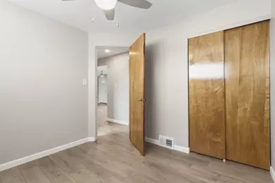 5229 Meadowcrest Rd, Pittsburgh, PA 15236 - Photo 14