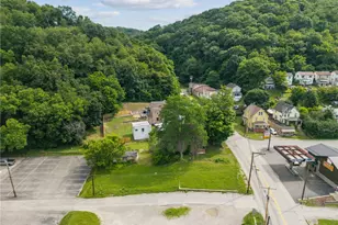 1025 1st St, Parks Township, PA 15690 - Photo 4